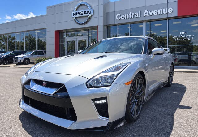 2020 Nissan GT-R Premium AWD