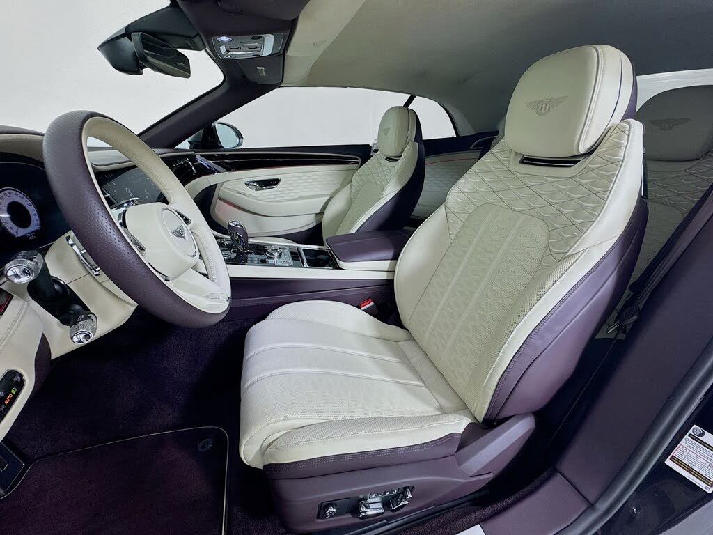 2025 Bentley Continental GTC Mulliner AWD photo 20