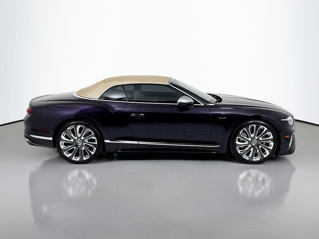2025 Bentley Continental GTC Mulliner AWD photo 9