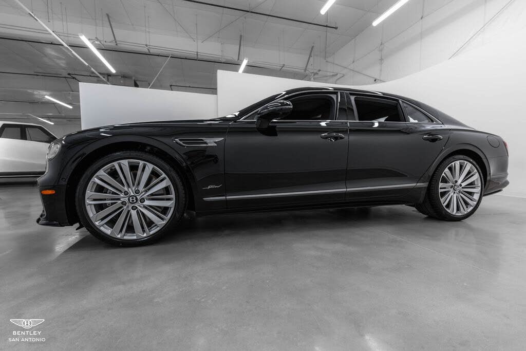 2026 Bentley Flying Spur Speed AWD photo 20