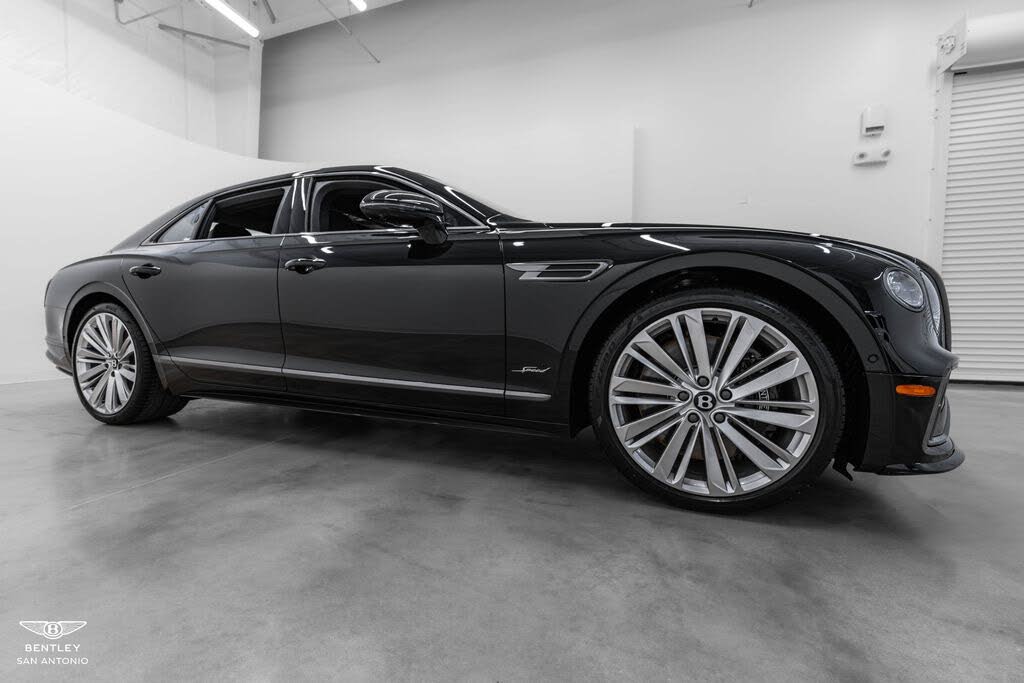 2026 Bentley Flying Spur Speed AWD photo 5