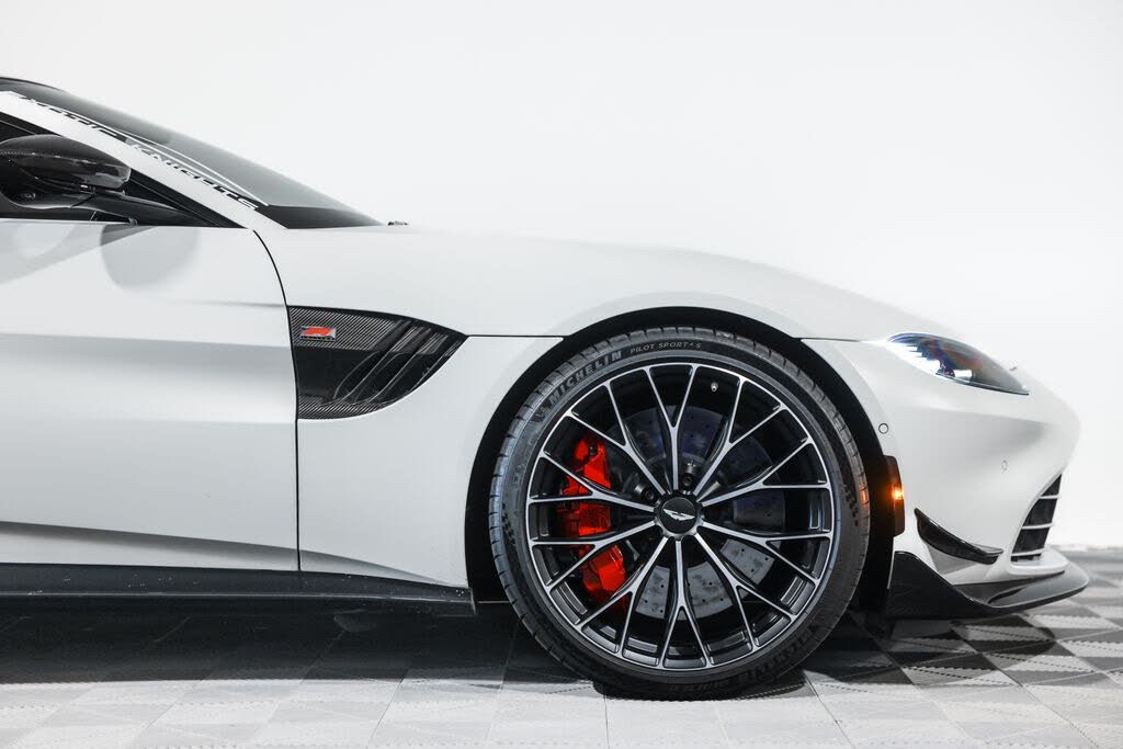 2023 Aston Martin Vantage F1 Edition Coupe RWD photo 3