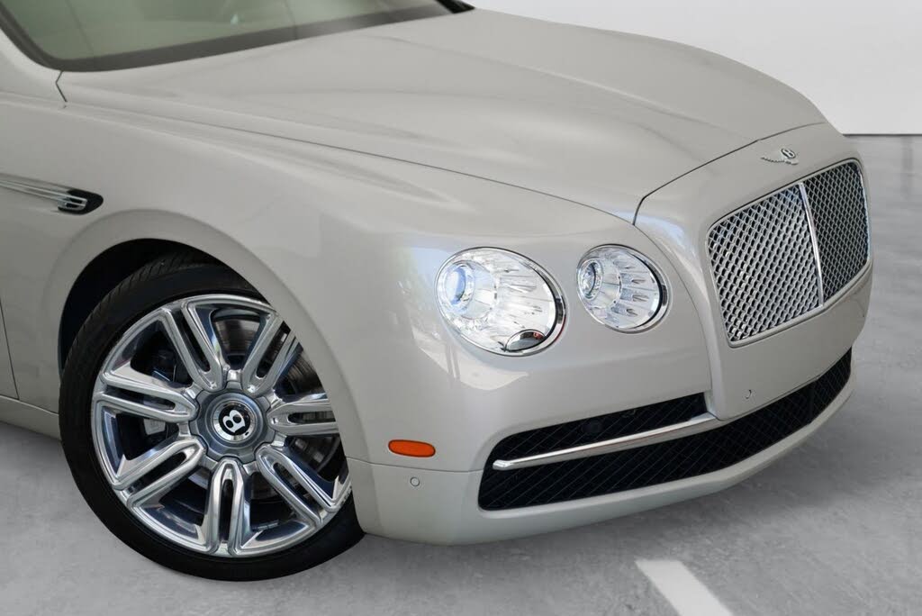 2017 Bentley Flying Spur W12 AWD photo 2