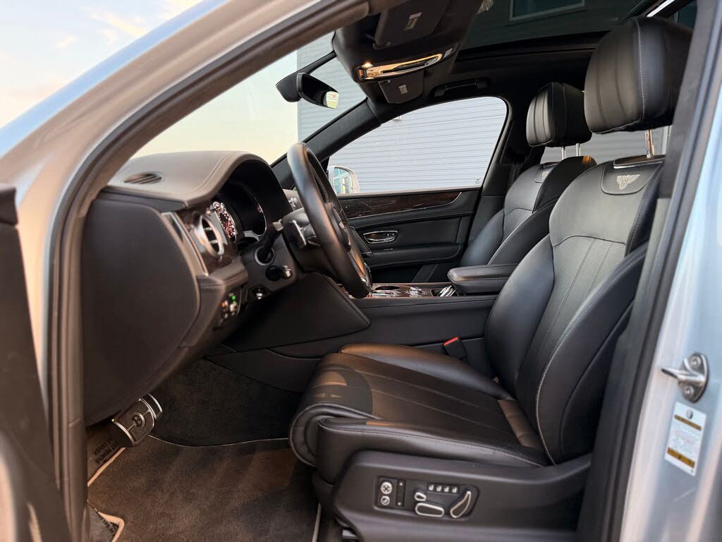2019 Bentley Bentayga V8 AWD photo 15