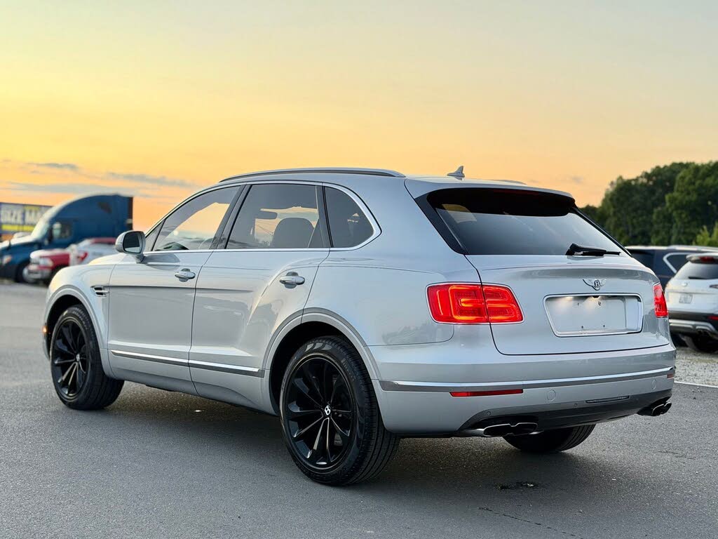 2019 Bentley Bentayga V8 AWD photo 10