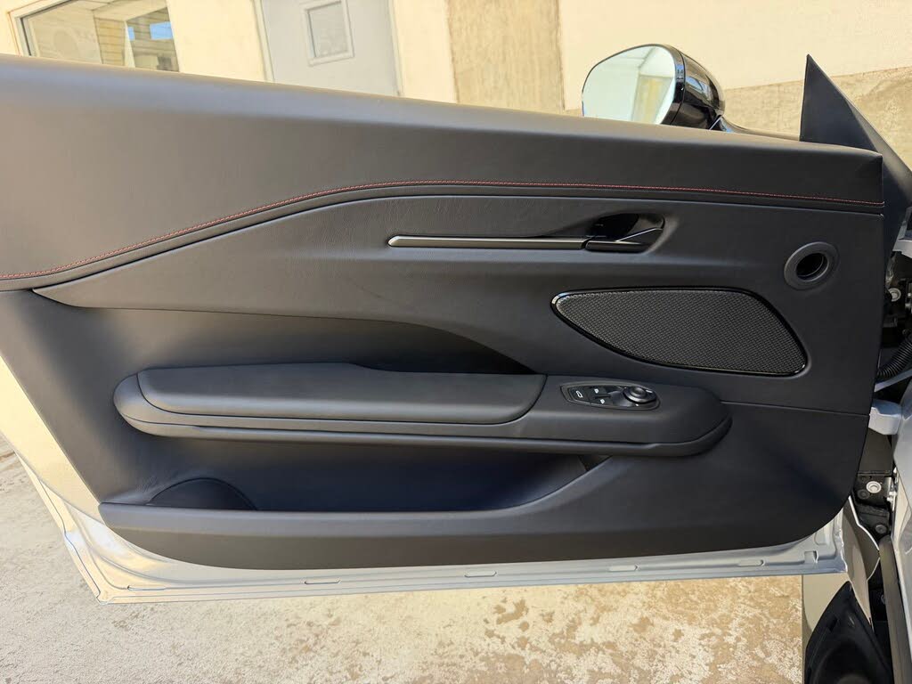2026 Aston Martin Vantage S Coupe RWD photo 17