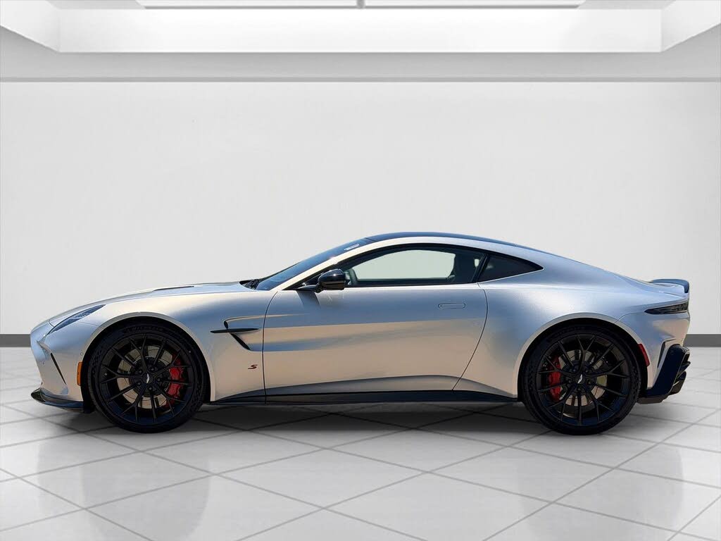 2026 Aston Martin Vantage S Coupe RWD photo 8