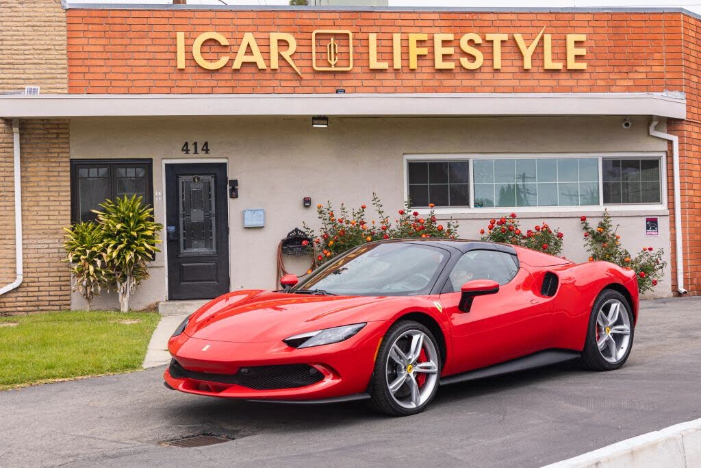 2025 Ferrari 296 GTS RWD