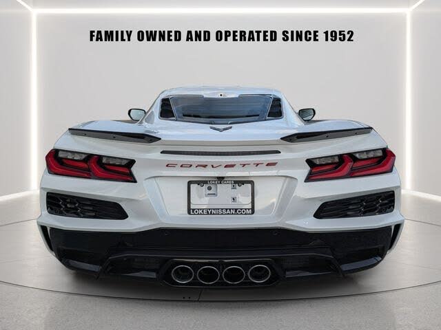 2025 Chevrolet Corvette Z06 1LZ Coupe RWD photo 4