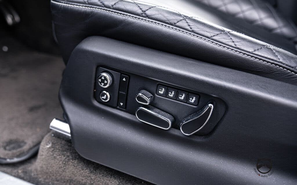 2018 Bentley Bentayga W12 Signature Edition AWD photo 15