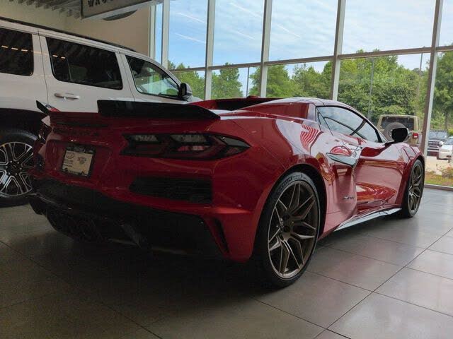 2025 Chevrolet Corvette Z06 1LZ Convertible RWD photo 3