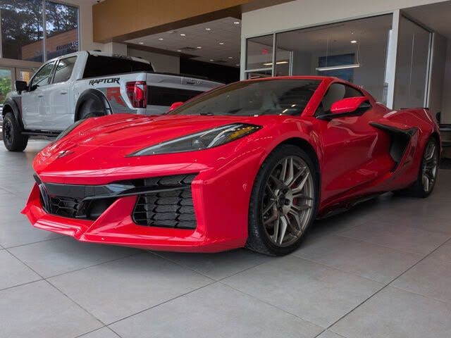 2025 Chevrolet Corvette Z06 1LZ Convertible RWD photo 7