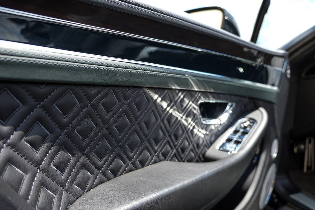 2022 Bentley Continental GTC V8 AWD photo 16