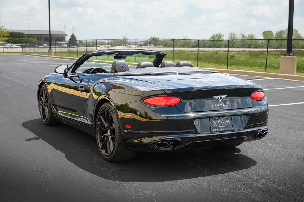 2022 Bentley Continental GTC V8 AWD photo 6