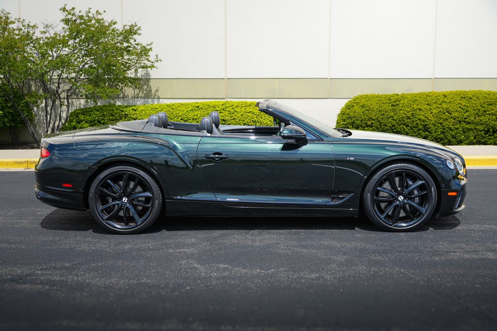 2022 Bentley Continental GTC V8 AWD photo 9