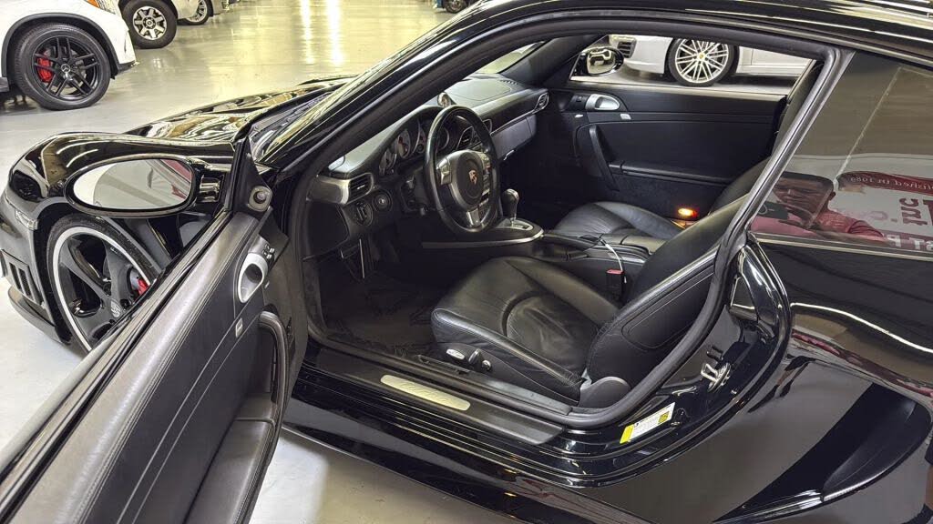 2007 Porsche 911 Turbo Coupe AWD photo 16 of 24