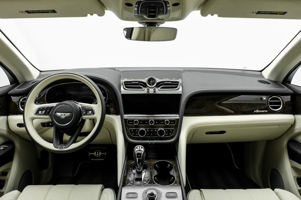 2024 Bentley Bentayga Azure V8 AWD photo 17