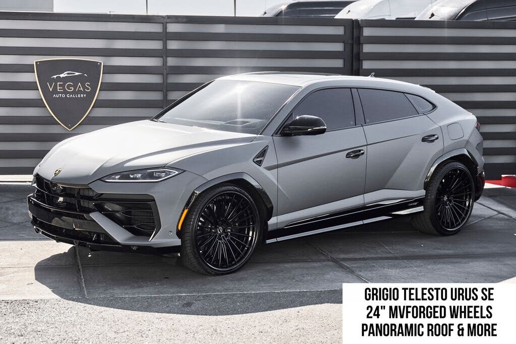 2025 Lamborghini Urus SE AWD