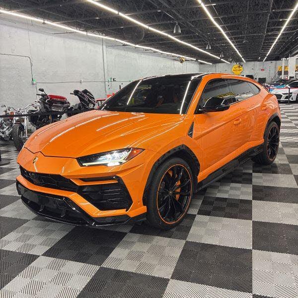 2021 Lamborghini Urus AWD photo 18