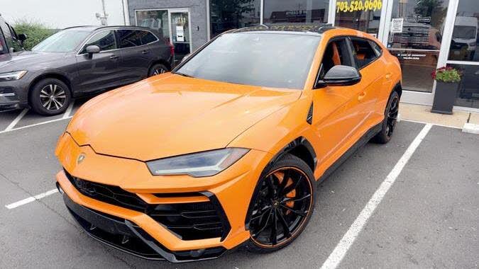 2021 Lamborghini Urus AWD photo 10