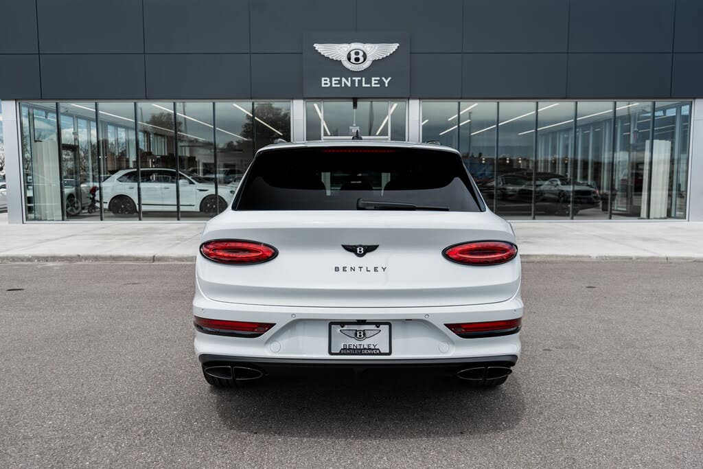 2026 Bentley Bentayga V8 AWD photo 11