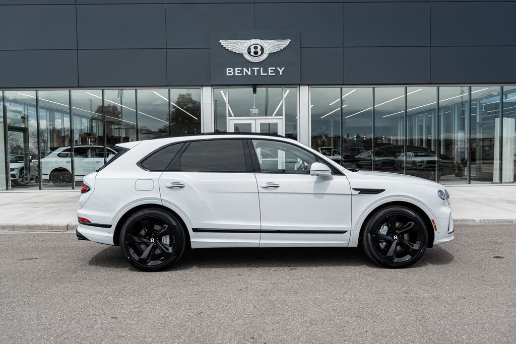 2026 Bentley Bentayga V8 AWD photo 14