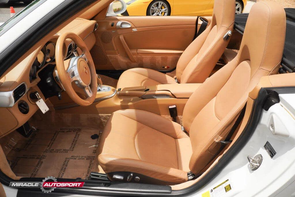 2010 Porsche 911 Turbo Cabriolet AWD photo 18 of 24