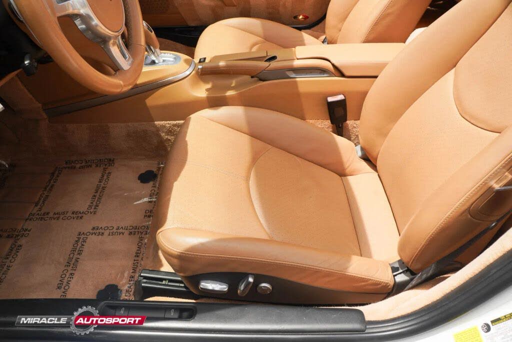 2010 Porsche 911 Turbo Cabriolet AWD photo 19 of 24