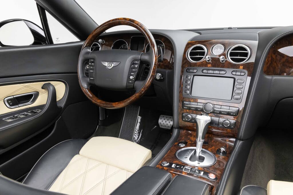2010 Bentley Continental GTC W12 AWD photo 16