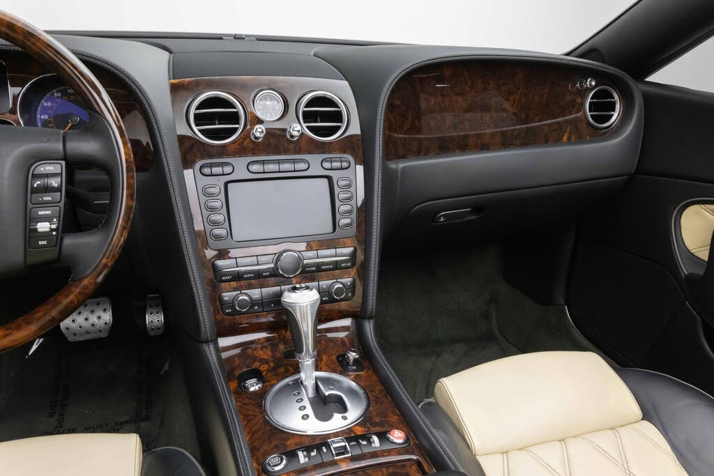 2010 Bentley Continental GTC W12 AWD photo 18
