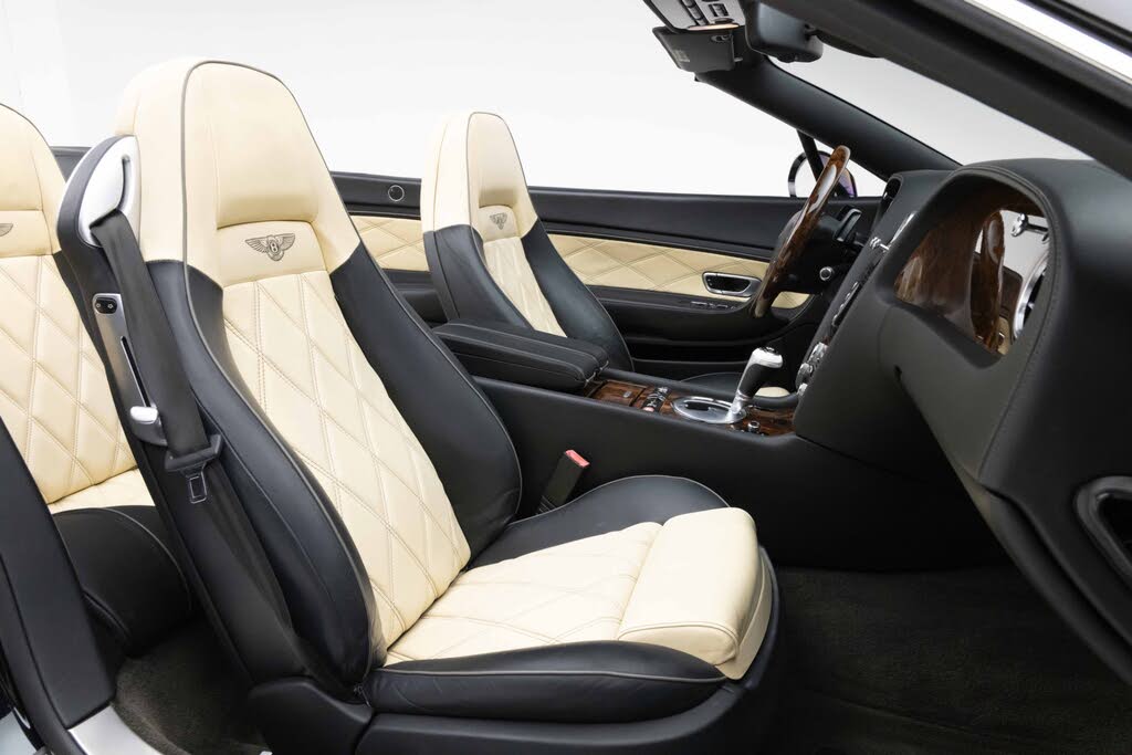 2010 Bentley Continental GTC W12 AWD photo 4