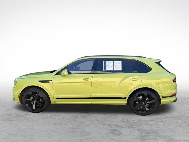 2023 Bentley Bentayga Azure V8 AWD photo 5