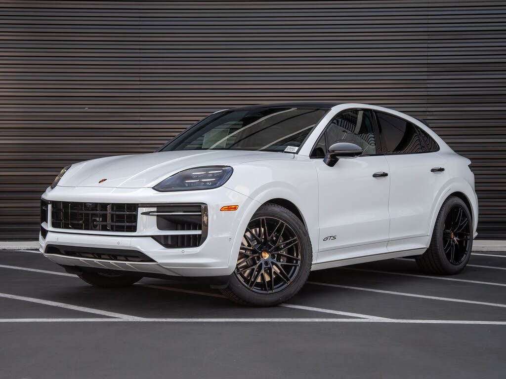 2026 Porsche Cayenne Coupe GTS AWD