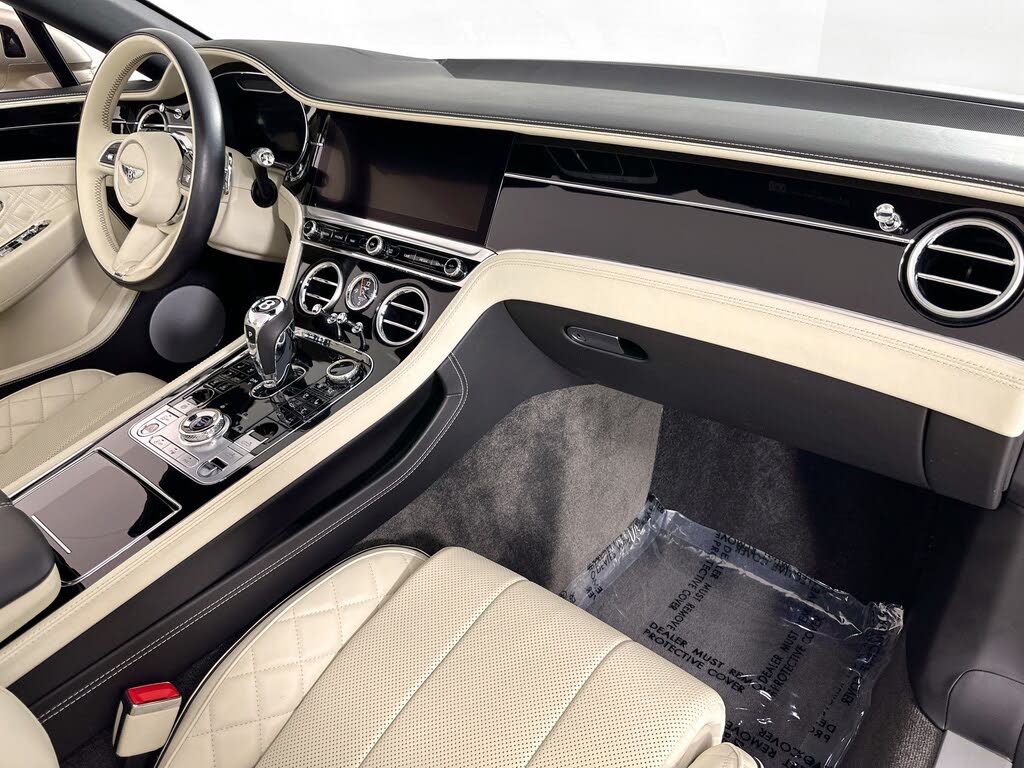 2021 Bentley Continental GTC V8 AWD photo 2