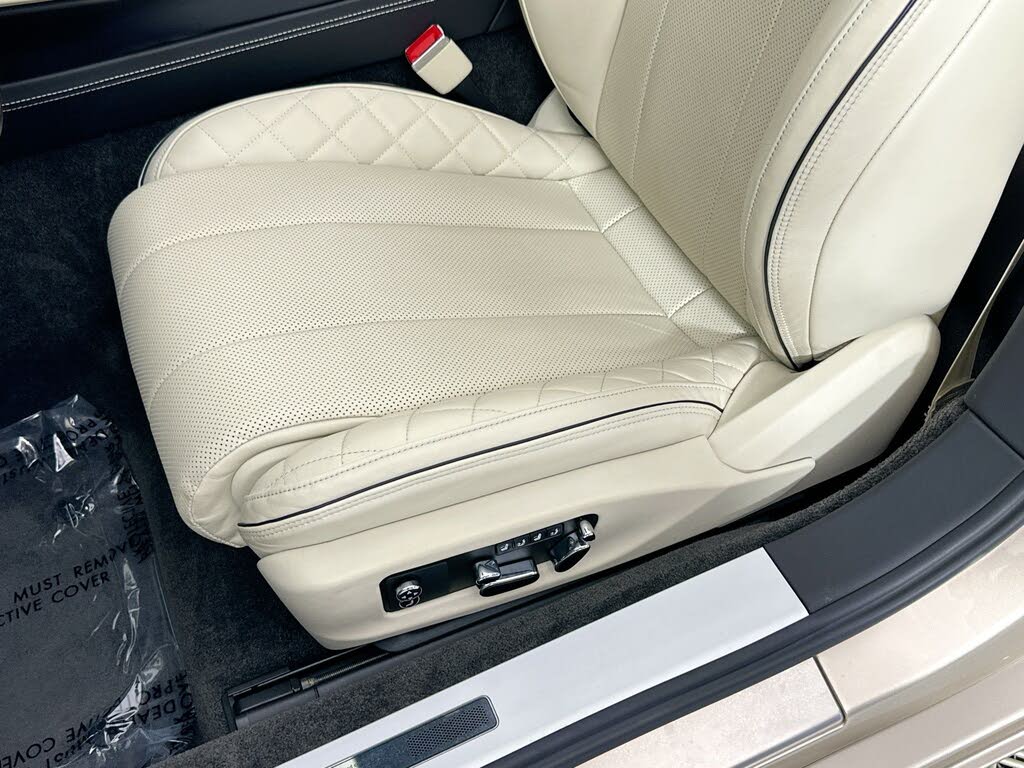 2021 Bentley Continental GTC V8 AWD photo 19