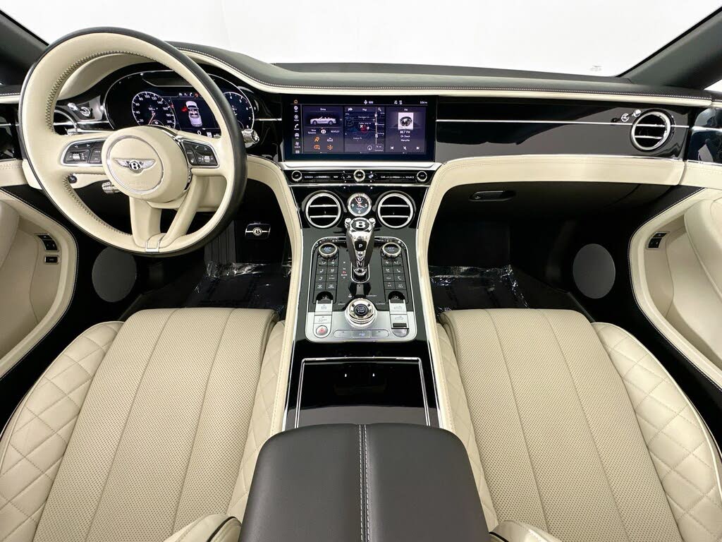 2021 Bentley Continental GTC V8 AWD photo 4