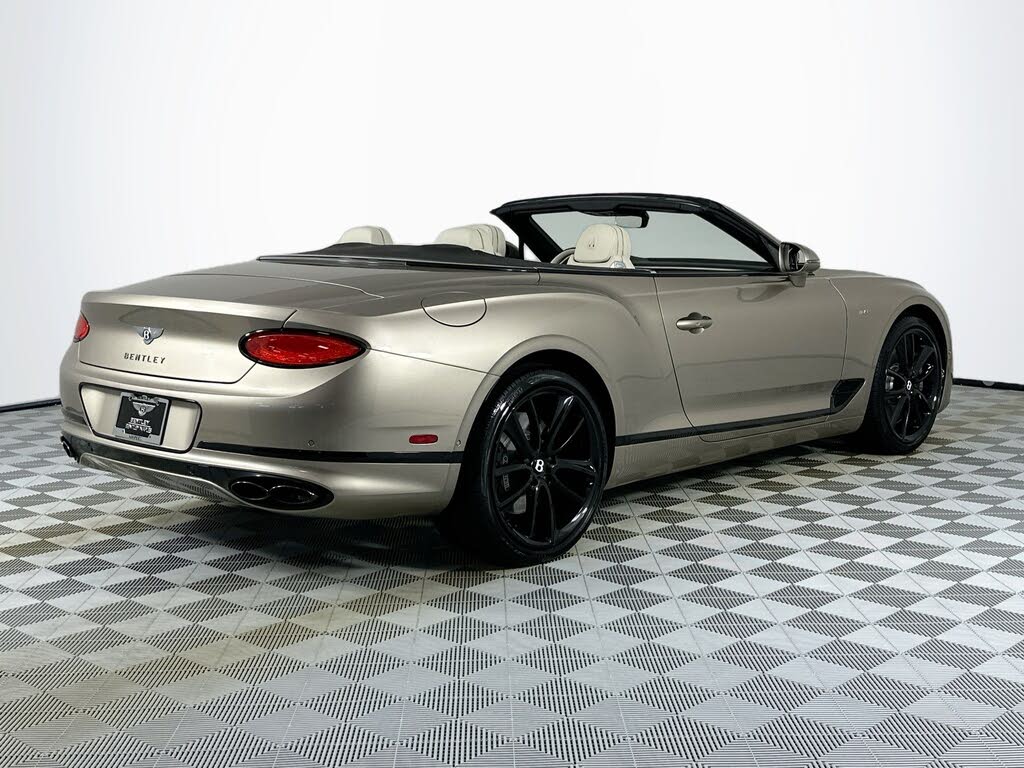 2021 Bentley Continental GTC V8 AWD photo 9