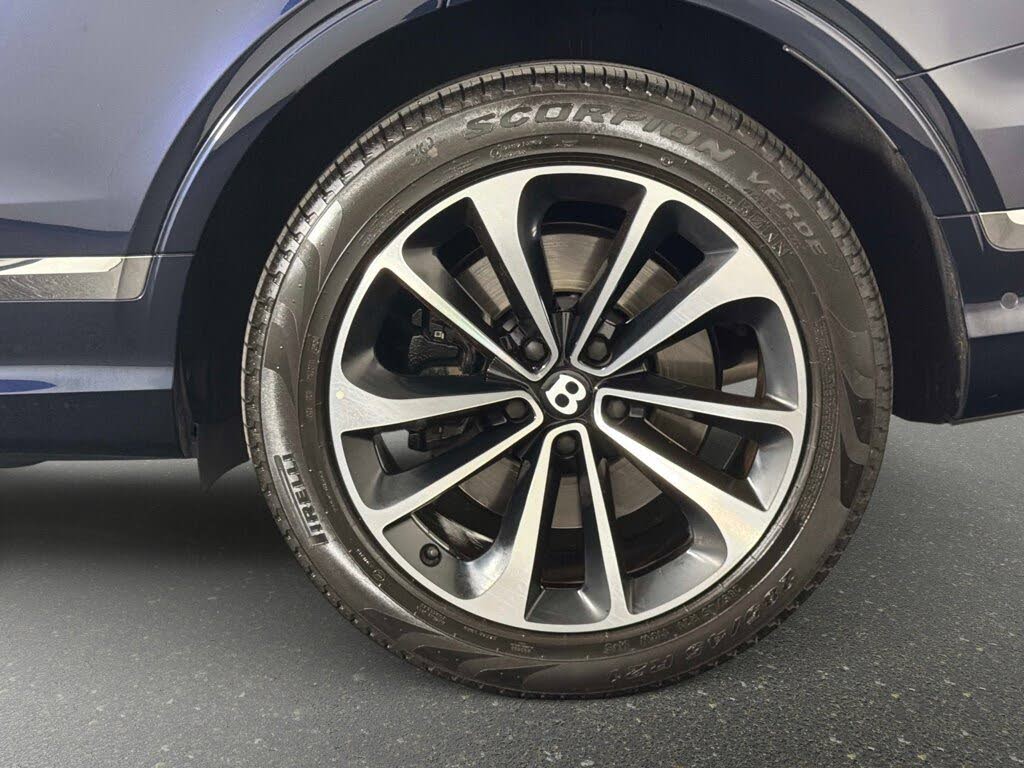 2024 Bentley Bentayga S V8 AWD photo 12