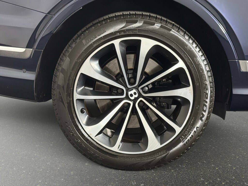 2024 Bentley Bentayga S V8 AWD photo 17