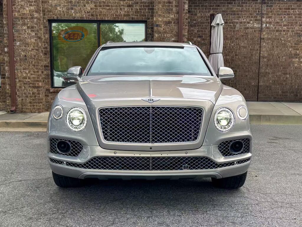 2018 Bentley Bentayga photo 3