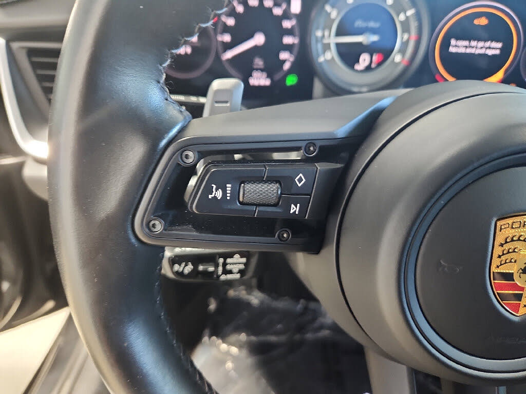 2022 Porsche 911 Turbo Coupe AWD photo 21 of 24
