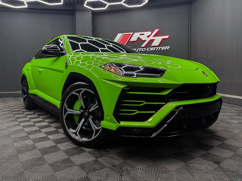 2021 Lamborghini Urus AWD