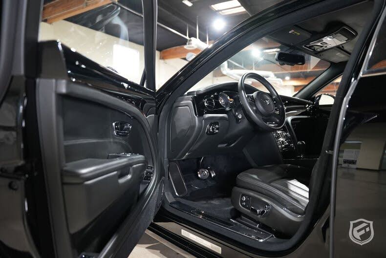 2012 Bentley Mulsanne RWD photo 11
