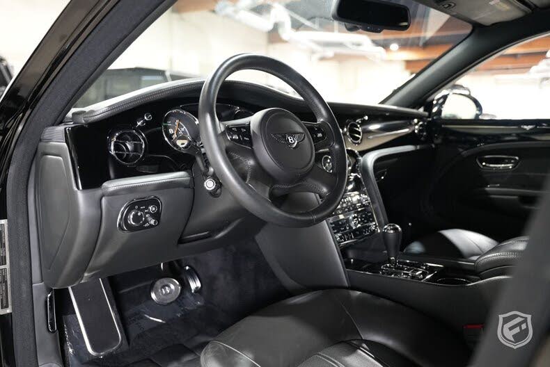 2012 Bentley Mulsanne RWD photo 17