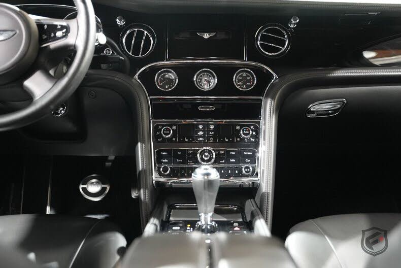 2012 Bentley Mulsanne RWD photo 18