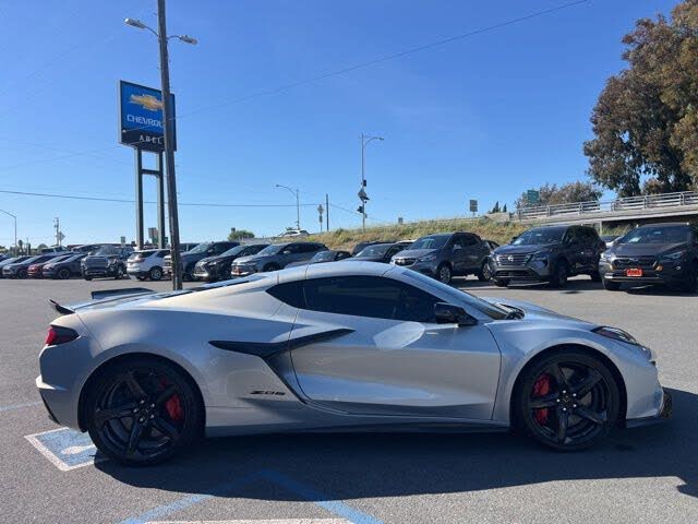 2023 Chevrolet Corvette Z06 3LZ Coupe RWD photo 5