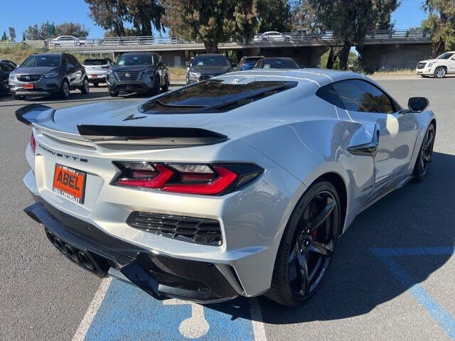 2023 Chevrolet Corvette Z06 3LZ Coupe RWD photo 8