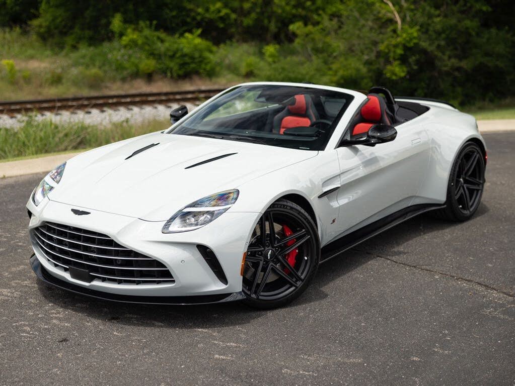 2026 Aston Martin Vantage S Roadster RWD photo 2