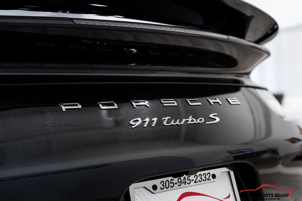 2014 Porsche 911 Turbo S Cabriolet AWD photo 18 of 24
