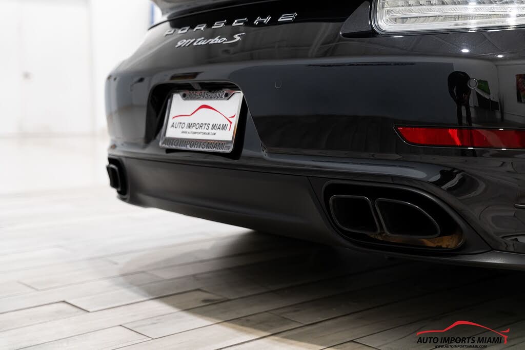 2014 Porsche 911 Turbo S Cabriolet AWD photo 20 of 24